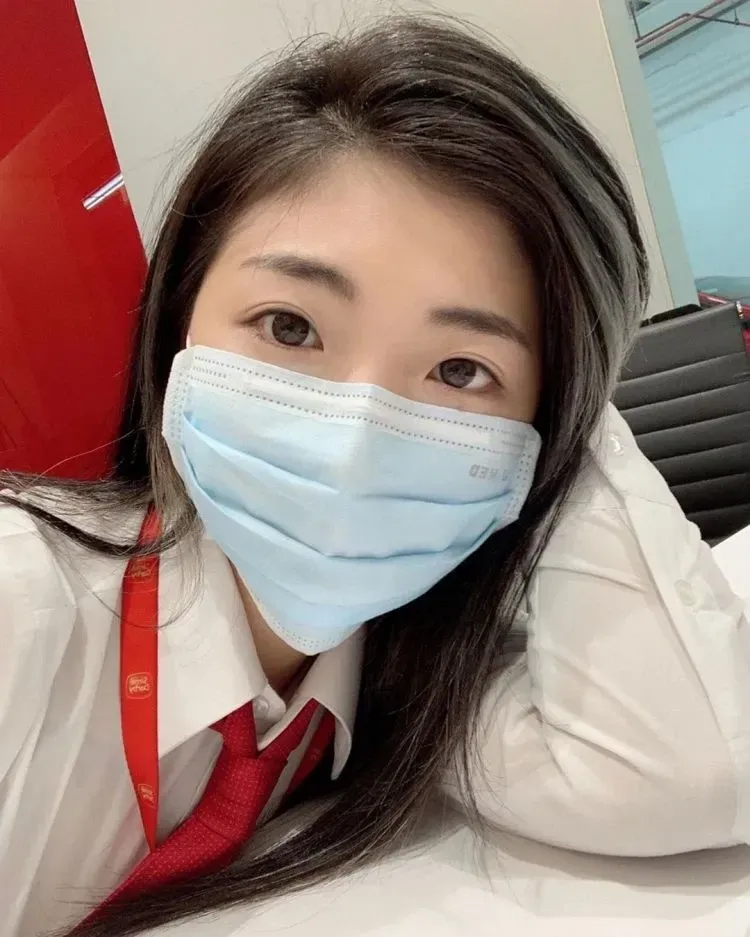 Chiêm ngưỡng bộ sưu tập ảnh gái xinh đeo khẩu trang xinh đẹp và bí ẩn nhất