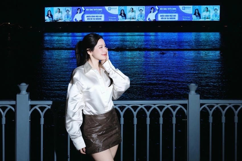 Karaoke Chi Pu, playlist từ Anh Ơi Ở Lại đến Talk To Me