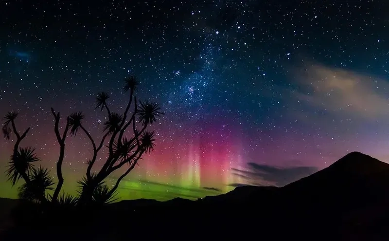 Hình nền bầu trời đêm cute và nhẹ nhàng