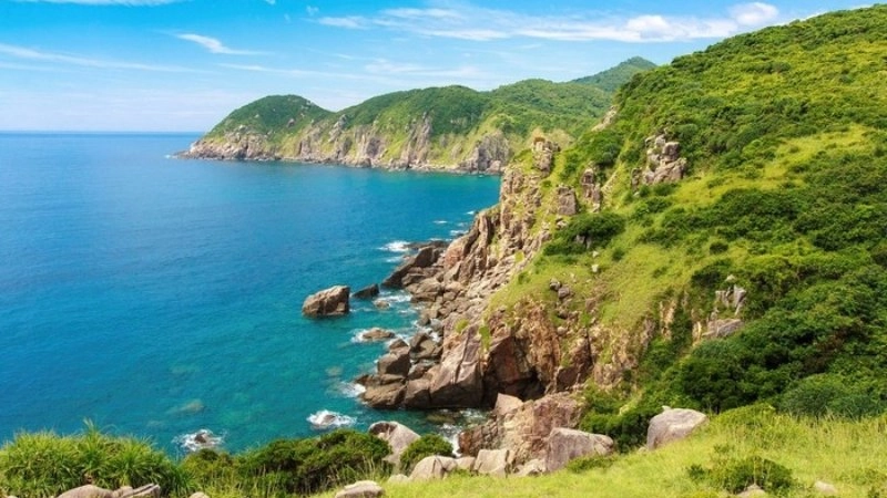 Hình nền biển xanh dịu mắt sâu lắng