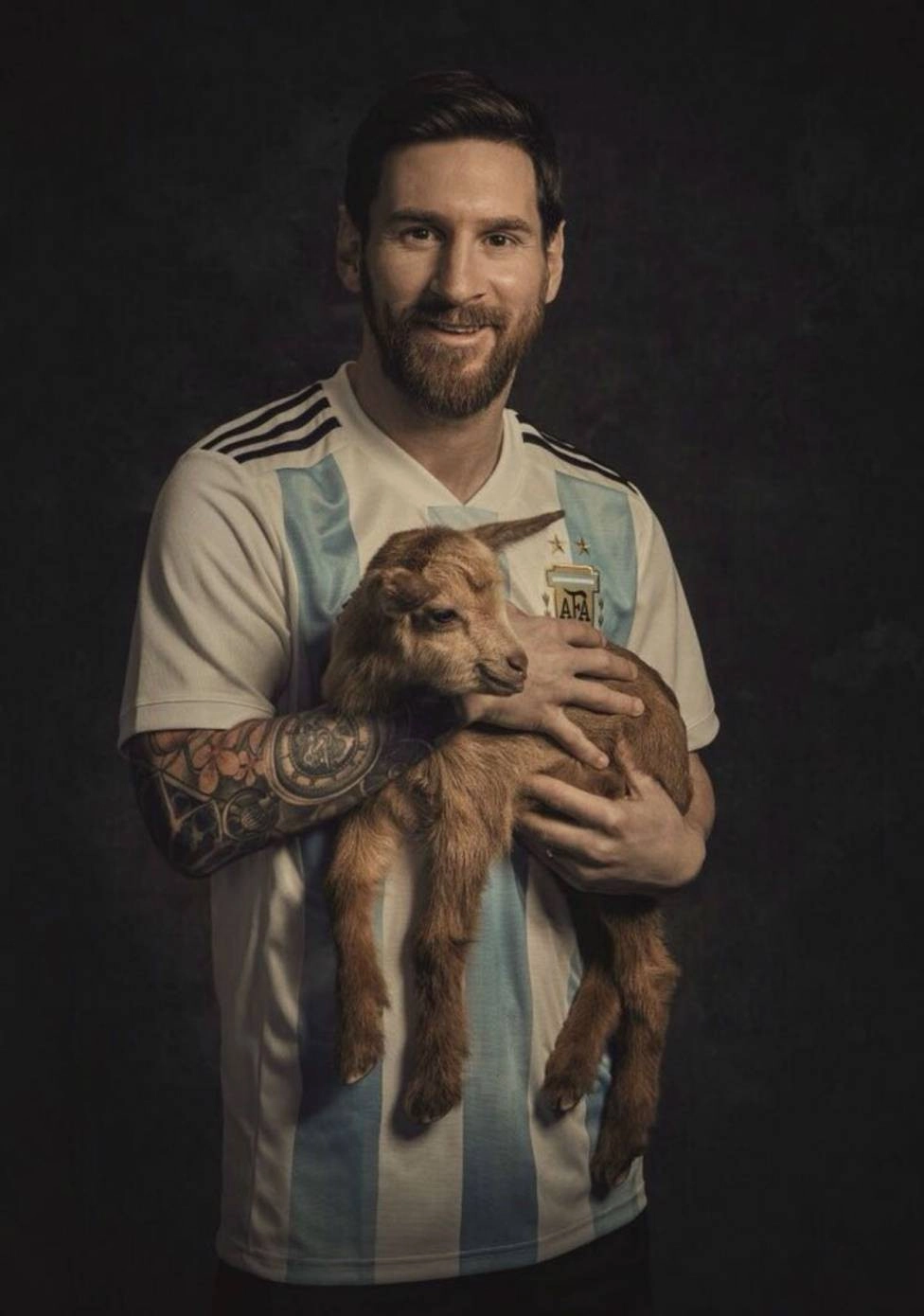 Hình nền Messi khơi nguồn đam mê sân cỏ