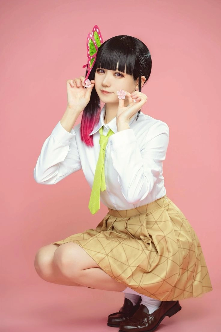 Cosplay Kanao biến hóa thành Kanao với chi tiết hoàn hảo