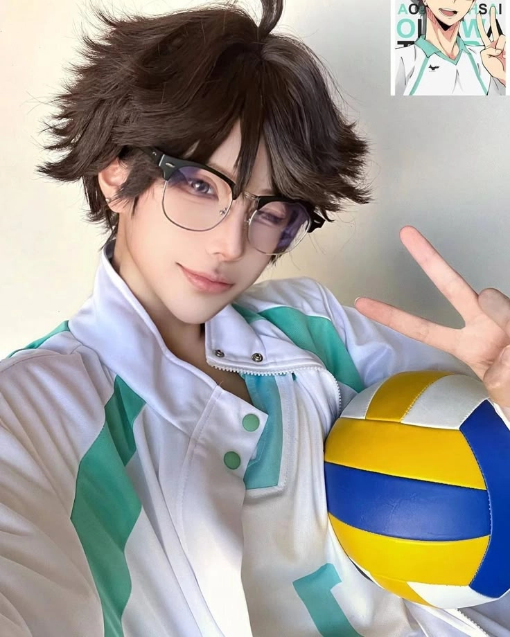 Oikawa cosplay tái hiện hoàn hảo thần thái nguyên tác