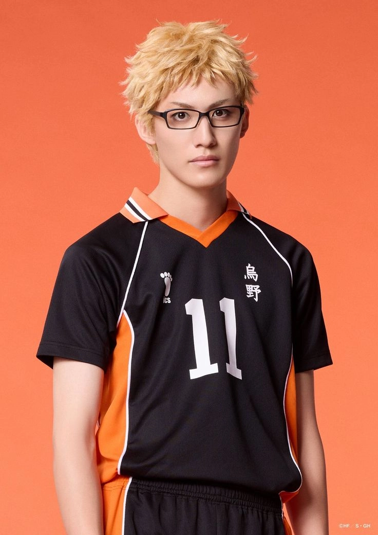 Cosplay Tsukishima hóa thân chuẩn từng chi tiết