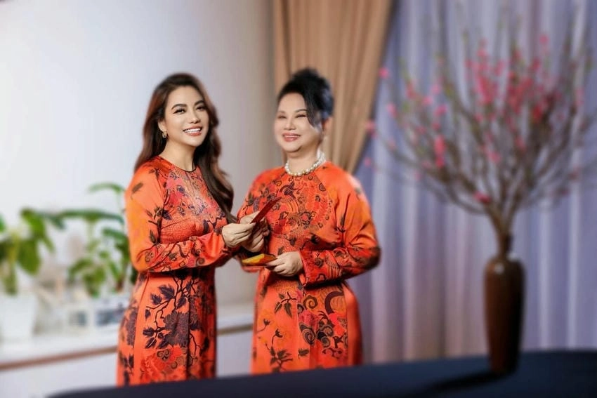 Trương Ngọc Ánh là hoa hậu gì, Hoa hậu Thời trang Quốc tế 1998