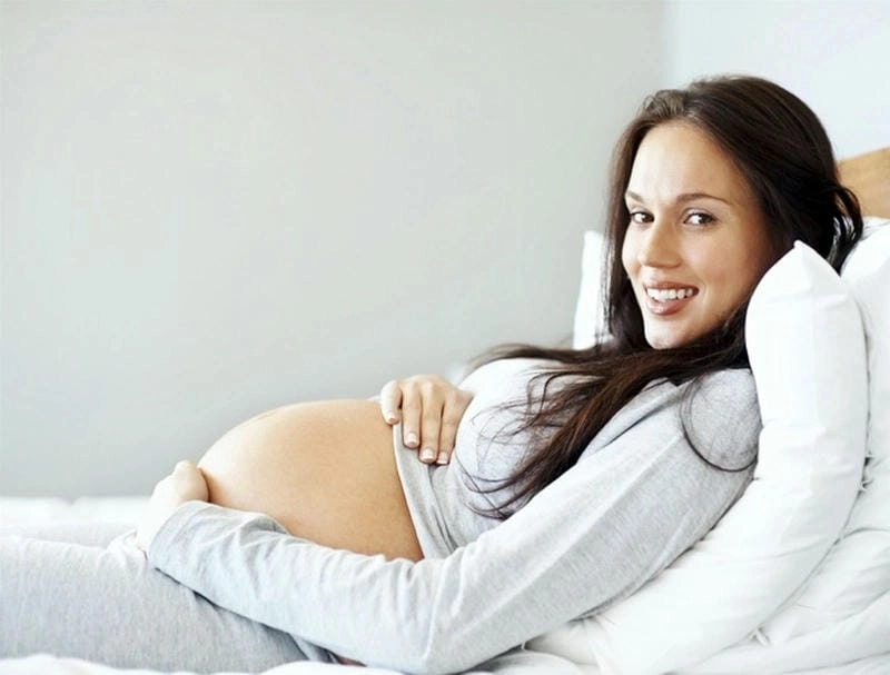Khám phá giải mã chi tiết nằm mơ em gái có bầu ngay