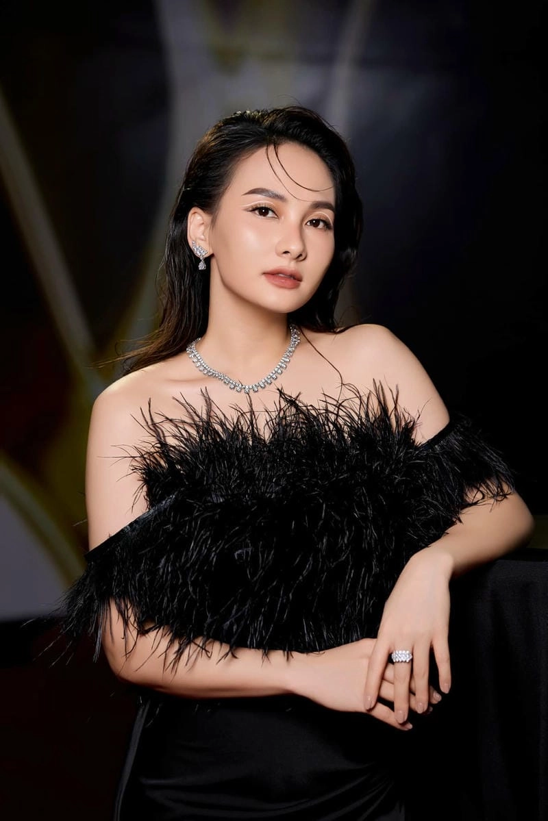 Săn những ảnh mới nhất của Bảo Thanh duyên dáng