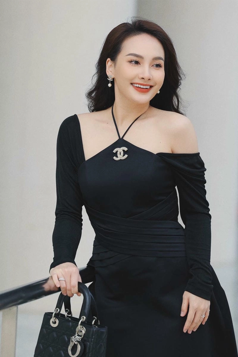 Đắm mình trong thế giới Bảo Thanh thời trang