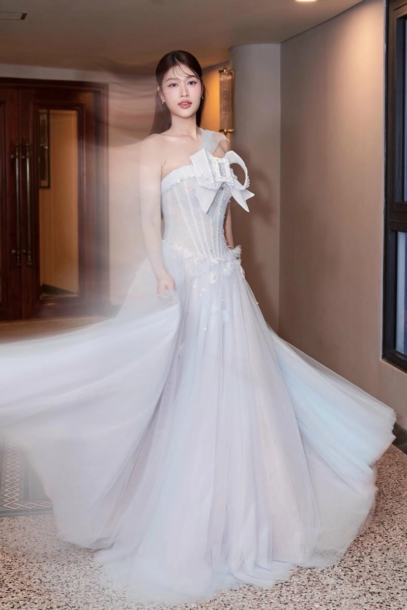 Tổng hợp hình ảnh Đoàn Thiên Ân cuốn hút