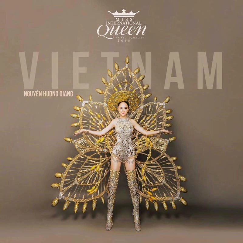 Tìm hiểu đôi nét giới thiệu Hương Giang là ai
