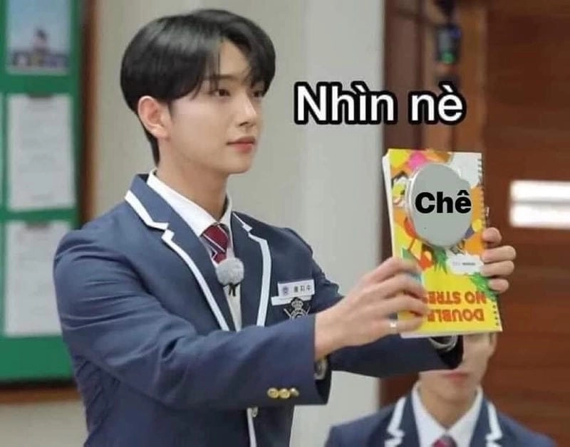 Tìm kiếm meme chê lùn
