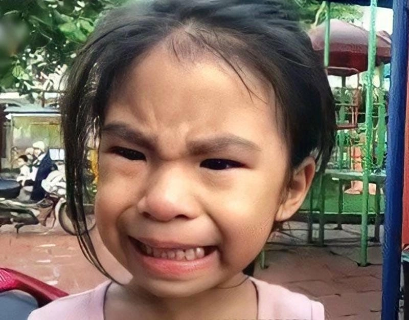 Cười sảng với meme khóc trong lòng