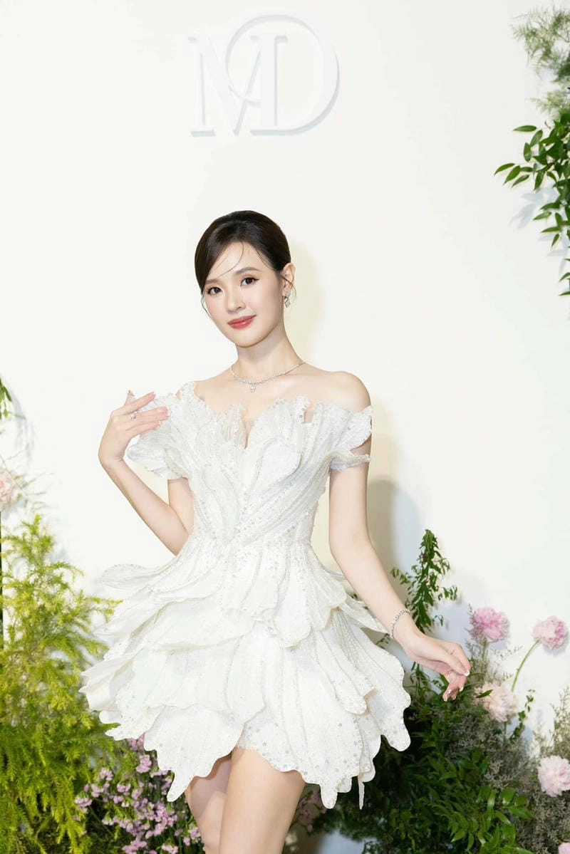 Cùng ngắm Midu phim ảnh