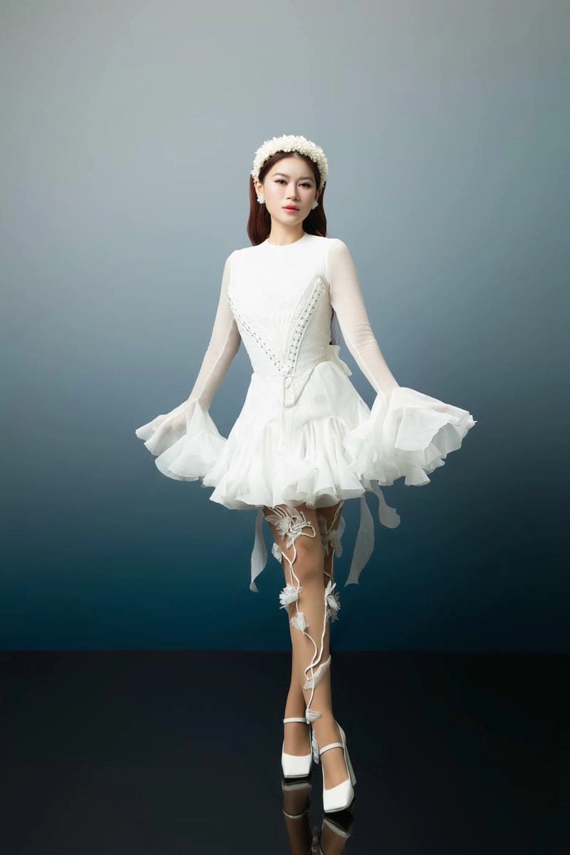 Gợi ý phong cách Ngọc Thanh Tâm đời thường
