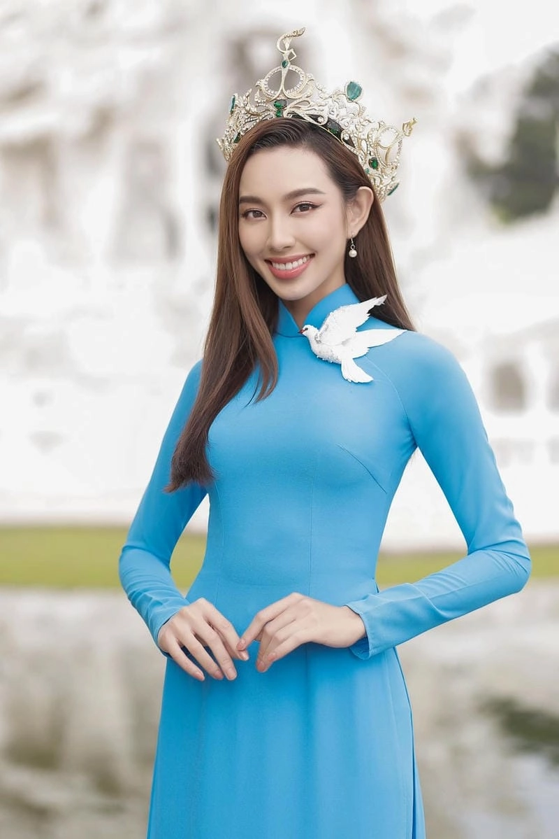 Gợi ý phong cách Thùy Tiên đời thường