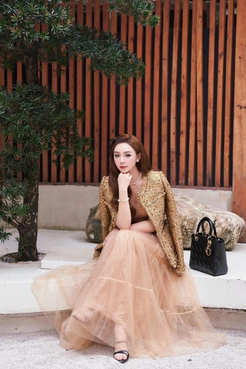 Chiêm ngưỡng vẻ đẹp Quỳnh Kool dễ thương