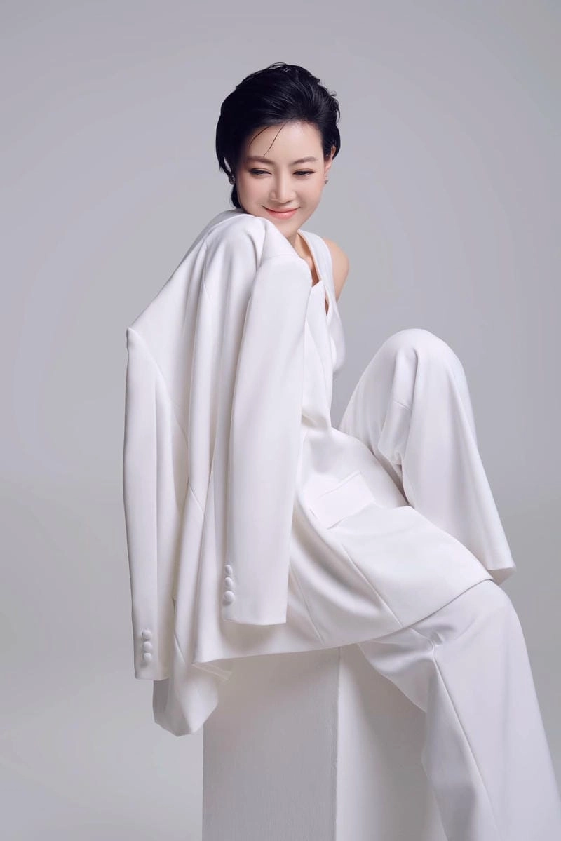 Gợi ý phong cách Thanh Hương gợi cảm