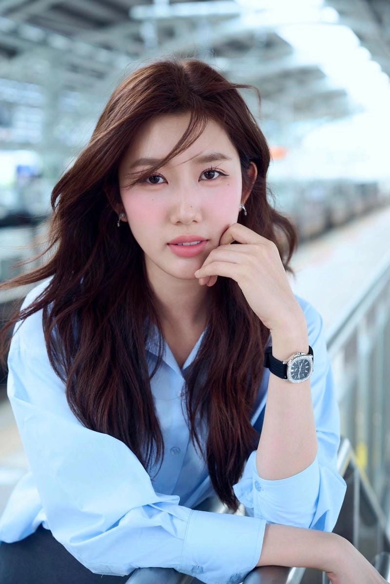 Tìm kiếm Thúy Ngân đời thường