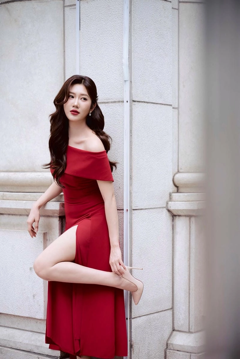 Đắm mình trong thế giới Thúy Ngân nổi tiếng