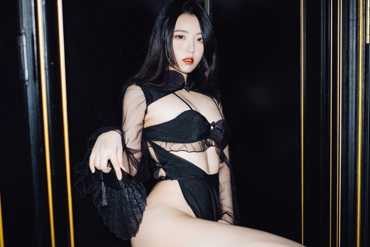Dame da trắng lồn hồng sexy nhìn là muốn ngay