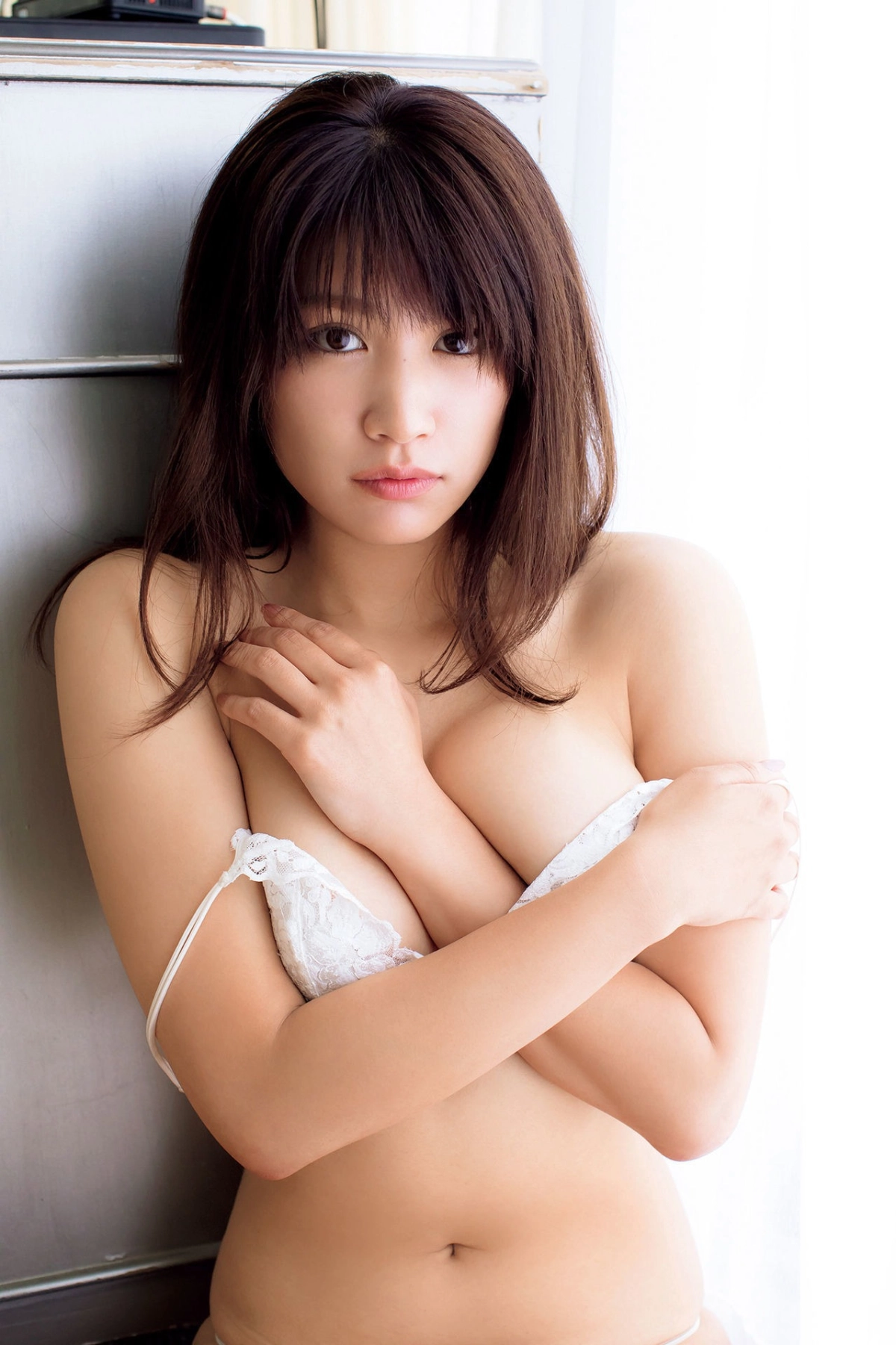 Ikumi Hisamatsu khoe nét đẹp nóng bỏng tinh tế