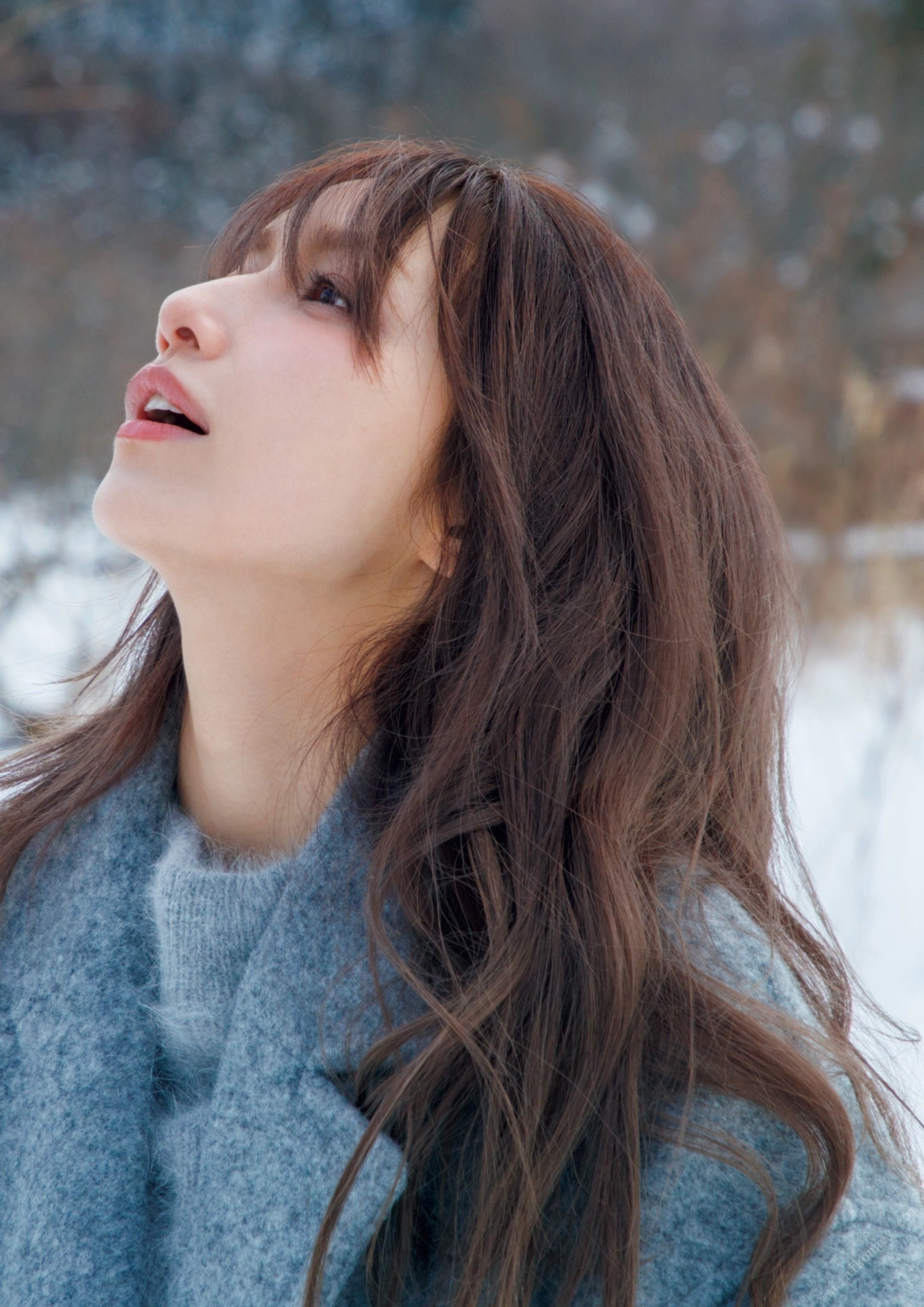 Maki Goto đẹp quyến rũ theo cách rất riêng