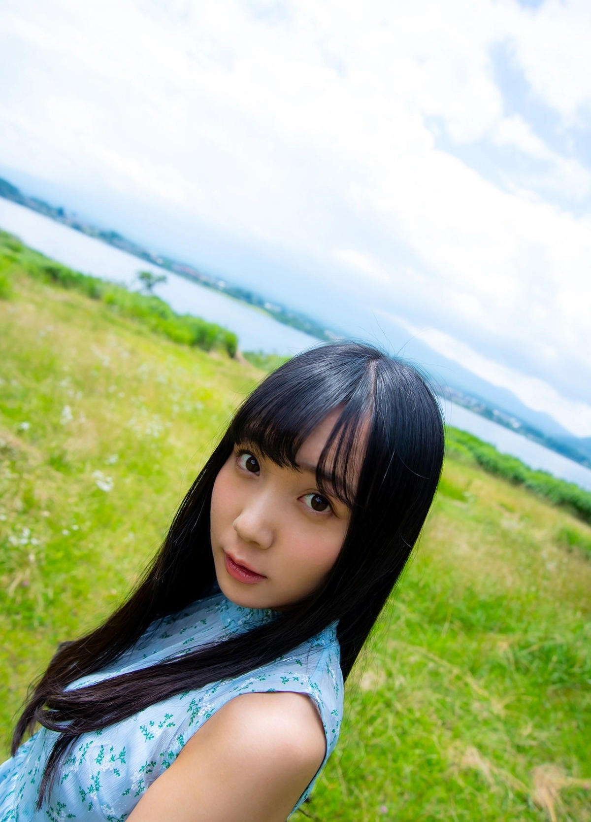 Mayoi Arisaka mang nét gợi cảm khó rời ánh mắt