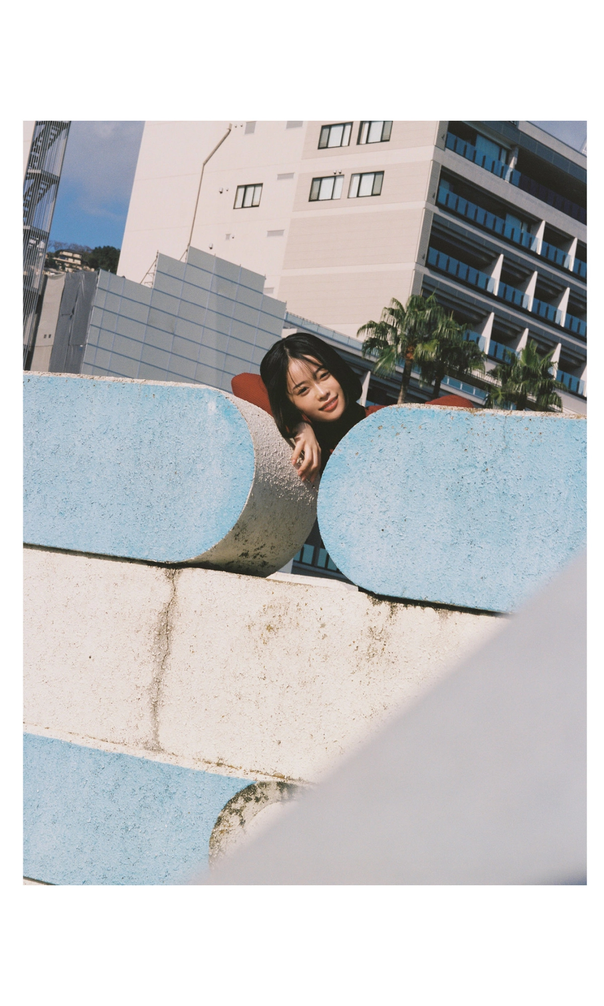 MINAMO quay lưng cong cháy sexy nhìn là đổ gục