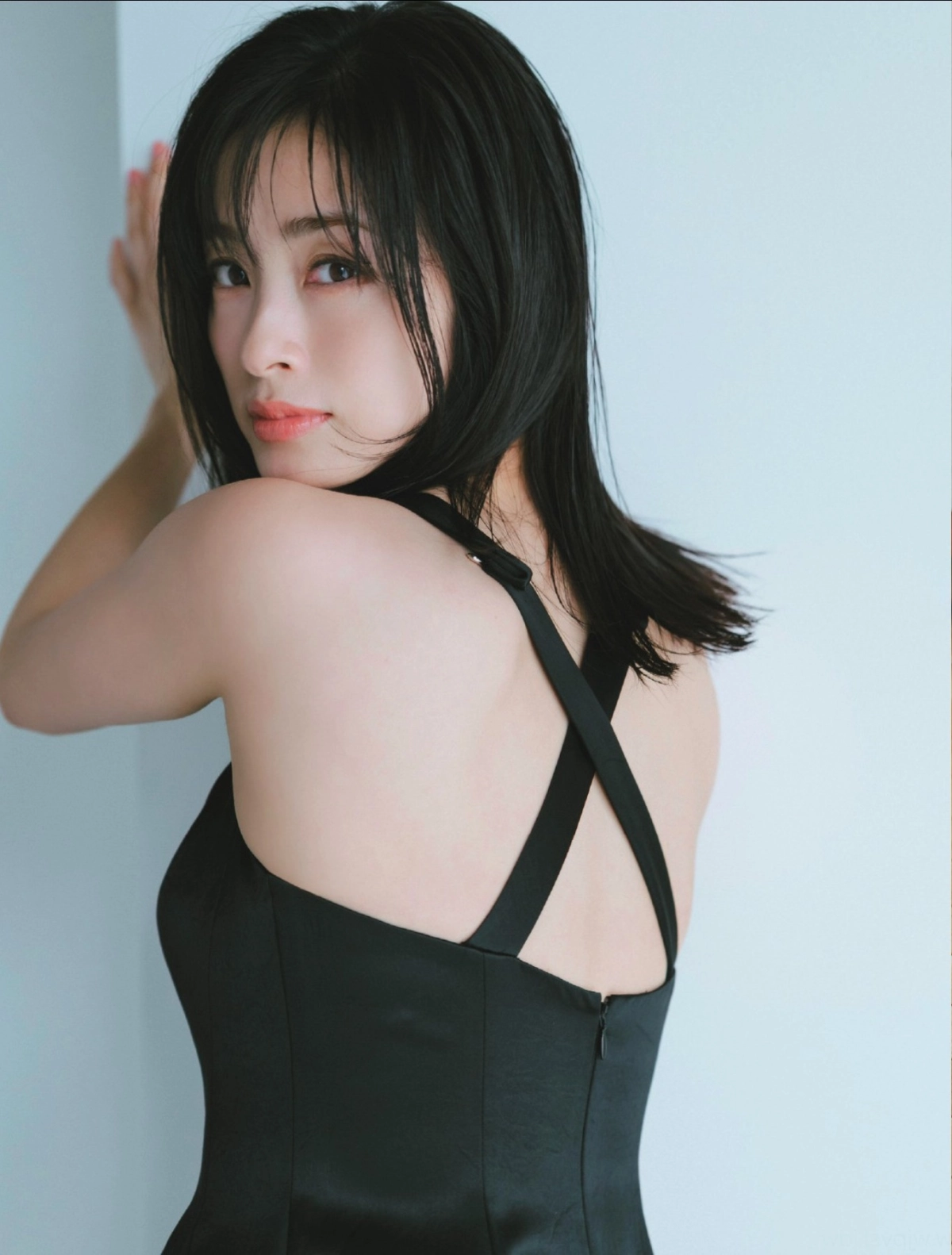 Vẻ đẹp nóng bỏng của Moe Amatsuka gây chú ý mạnh