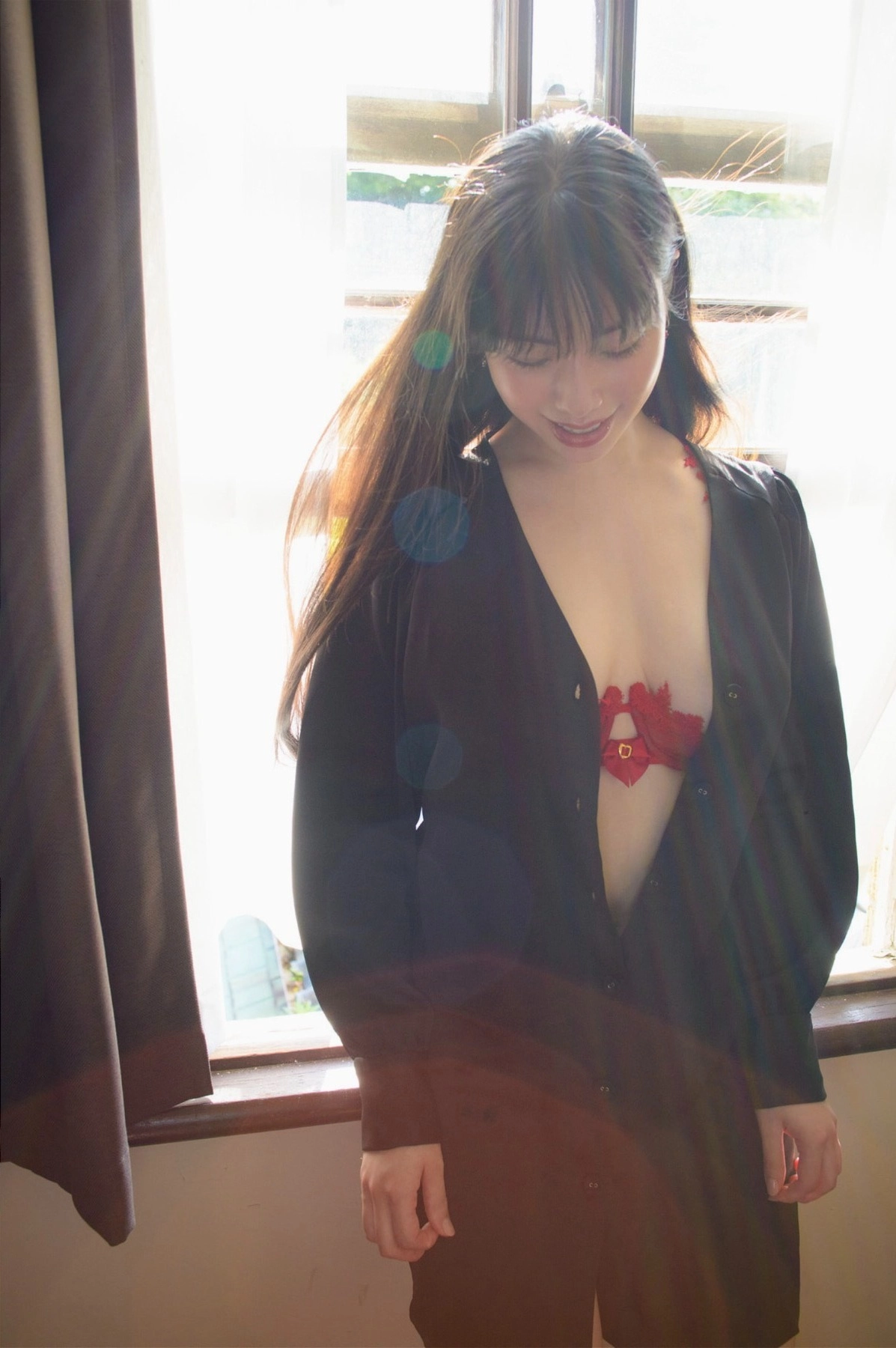 Sự nóng bỏng của Oda Asuka khiến ánh nhìn dừng lại