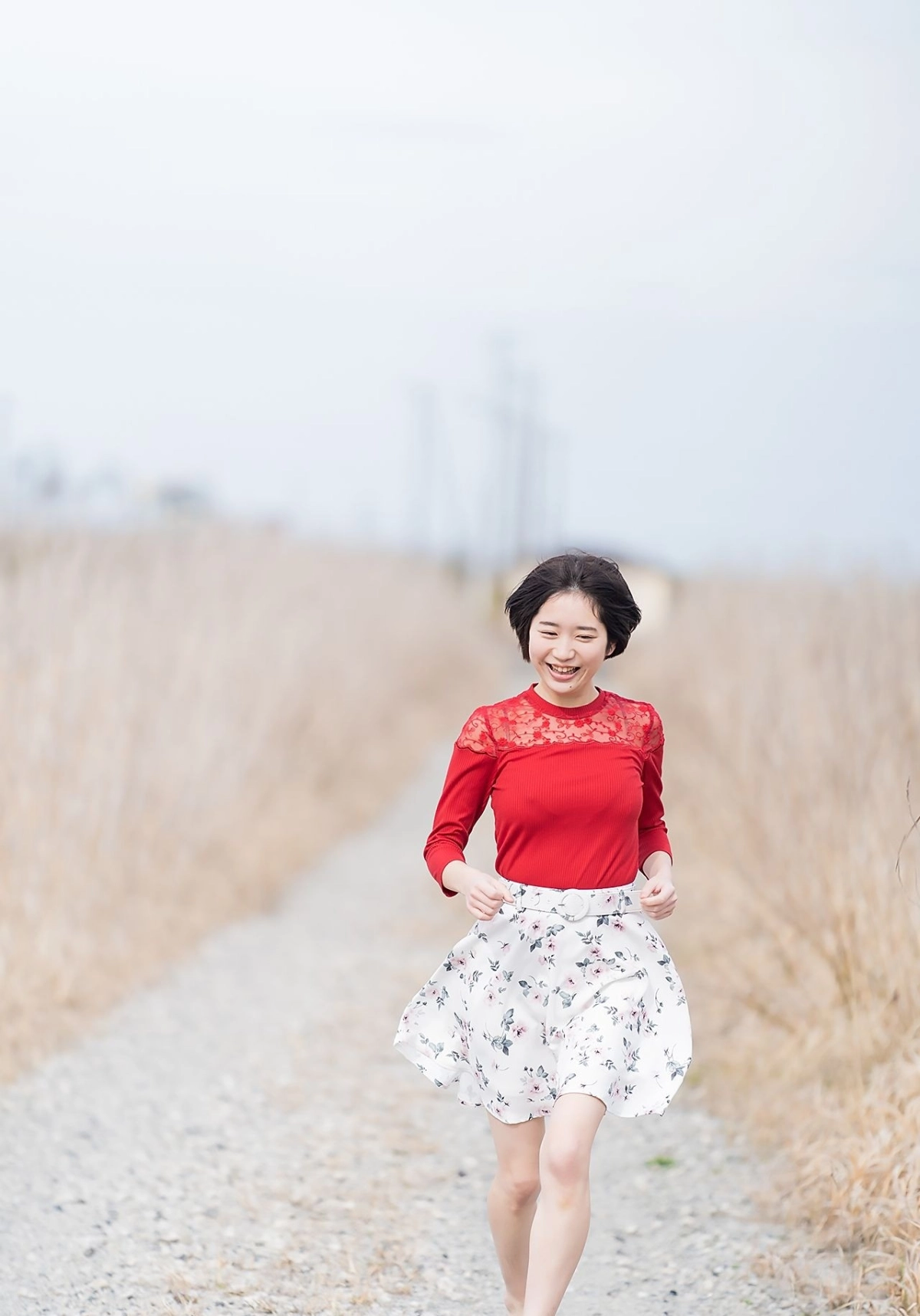 Làn sắc rực rỡ của Shiho Fujie thu hút mạnh mẽ