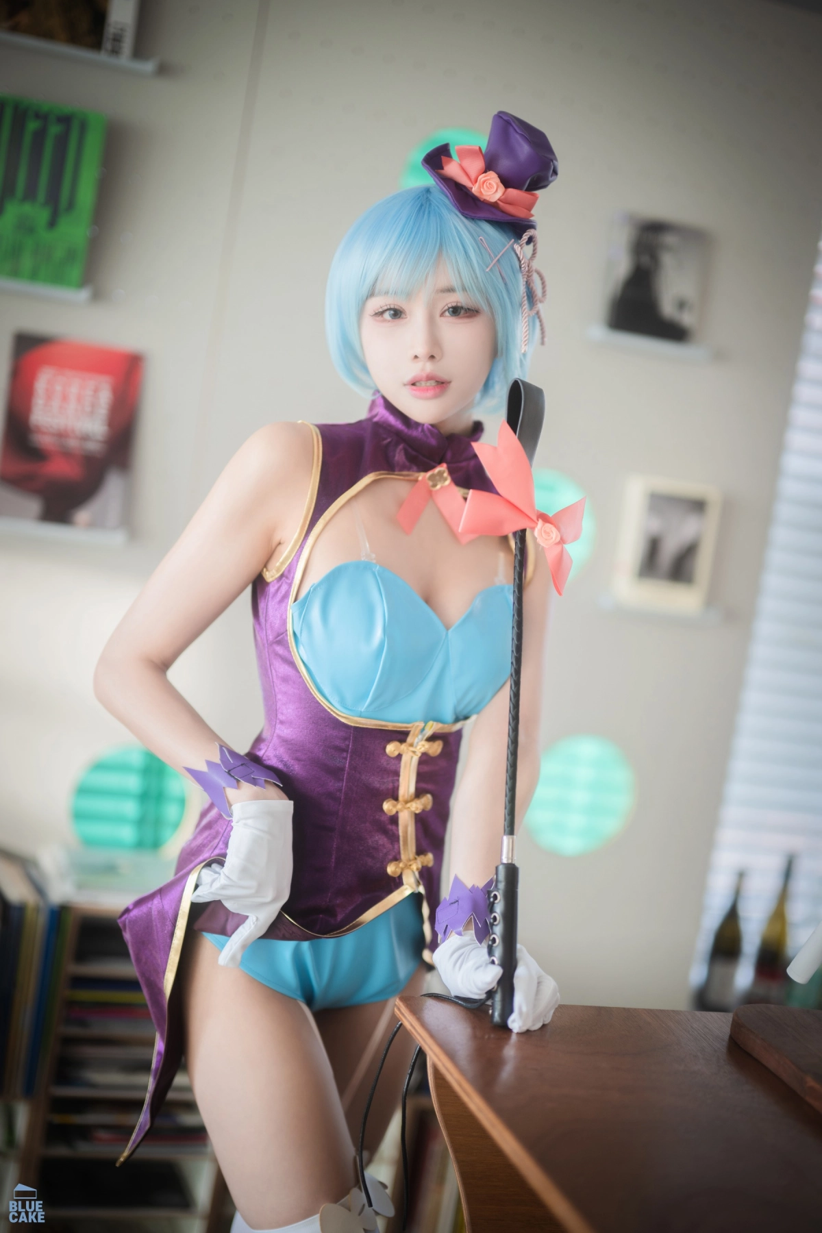 Yeon Yu váy ngắn lộ hàng dâm tình nóng bỏng max