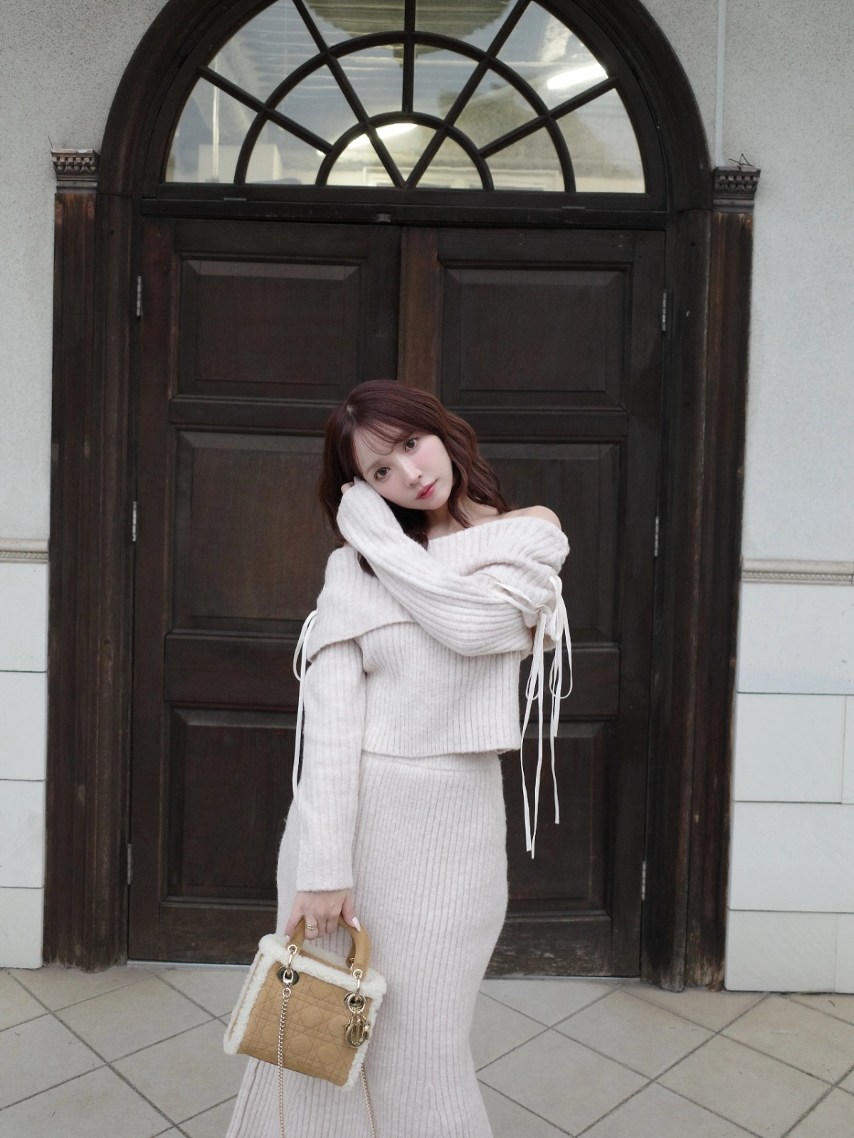 Vẻ đẹp nóng bỏng của Mikami Yua gây chú ý mạnh