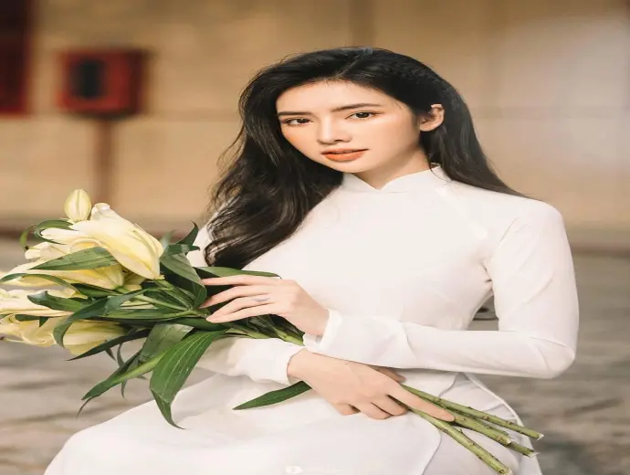 Bộ sưu tập avatar gái xinh mặc áo dài đẹp nhất 2025