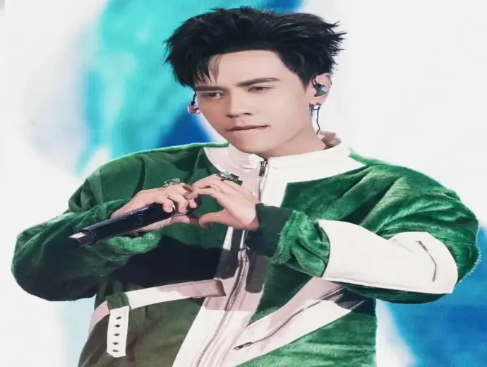 Tải ngay avatar Quang Hùng MasterD cực đẹp dành cho fan