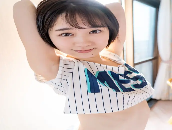 Shiho Fujie khoe thân hình bốc lửa trong bộ ảnh sexy mới