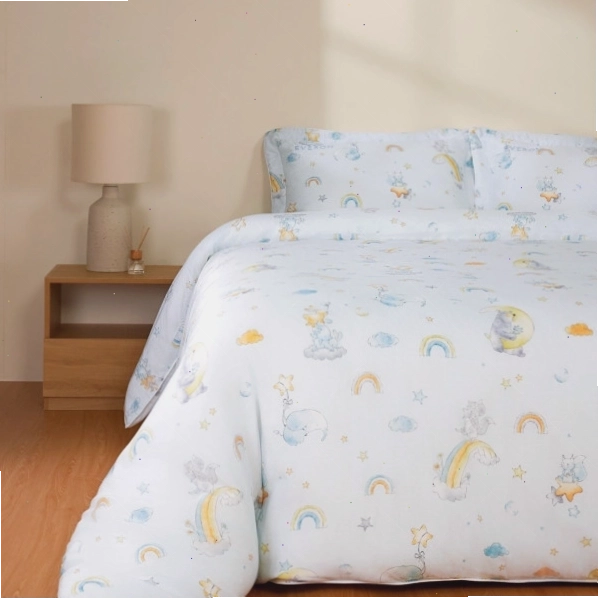 Bộ chăn ga với họa tiết độc đáo, mang đến sự mới lạ cho phòng ngủ