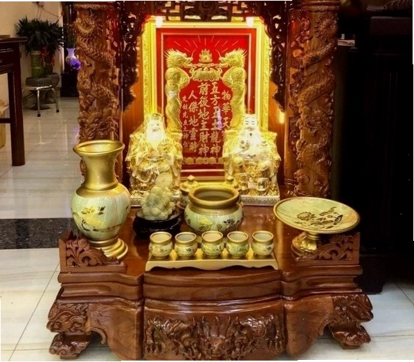Cách bài trí bàn thờ Thần Tài đẹp mắt và ấn tượng