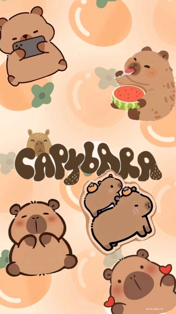 Capybara với vẻ mặt ngơ ngác lạc giữa vườn cam