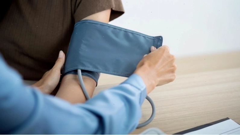 Chỉ số SYS (huyết áp tâm thu) là một trong những thông số quan trọng nhất để đánh giá tình trạng sức khỏe tim mạch