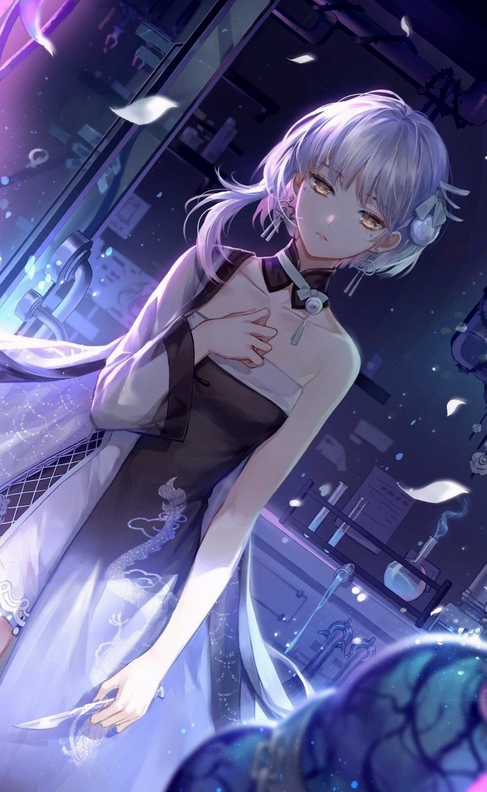 Cô gái anime với biểu cảm dỗi hờn đáng yêu