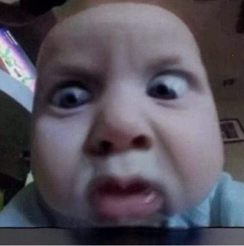 Meme nghi ngờ với phong cách hiện đại