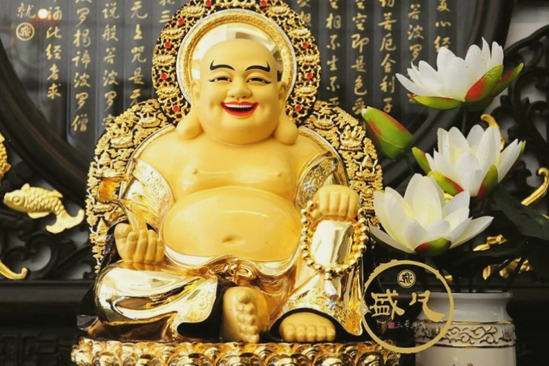 Một mẫu hình nền Phật Di Lặc đang mỉm cười