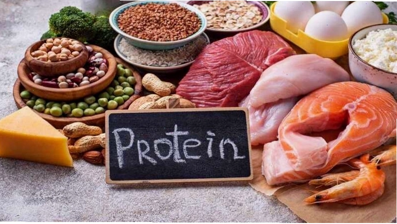 Người phụ nữ cần dung nạp khoảng 46g Protein mỗi ngày