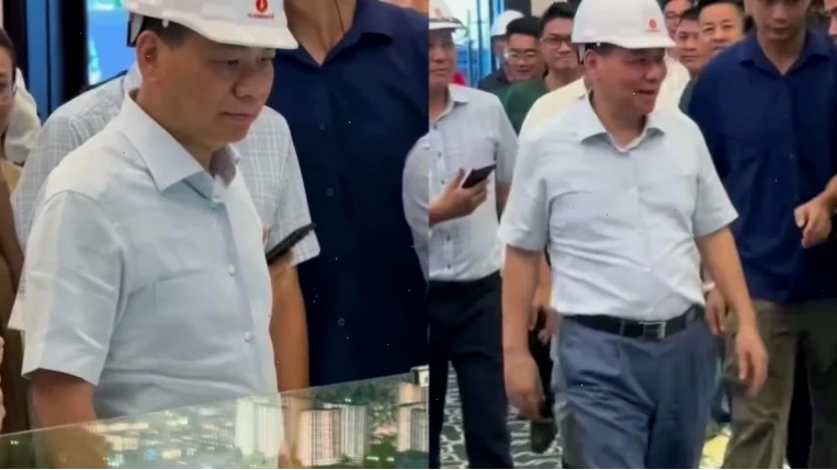 Phong thái của tỷ phú Phạm Nhật Vượng khi gặp ngoài đời