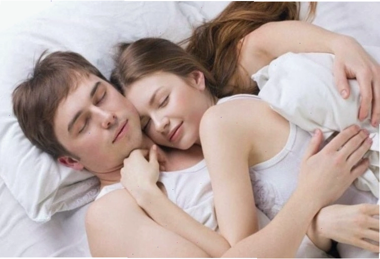 Phụ nữ lông mu rậm thường có sức hút giới tính cao và cuốn hút trong tình yêu
