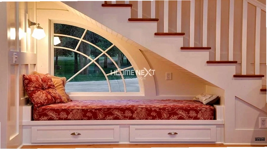 Tuyệt đối tránh kê giường ngủ dưới gầm cầu thang