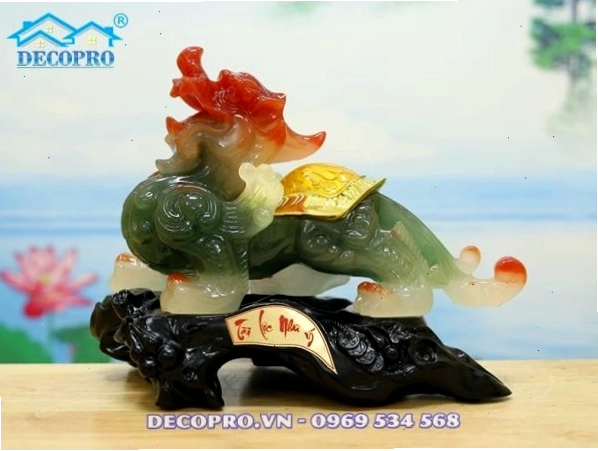 Tỳ Hưu phong thủy có màu sắc độc đáo
