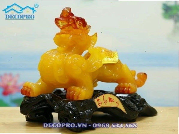 Tỳ Hưu phong thủy đá thạch anh tím