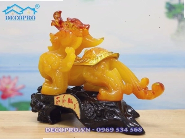 Tỳ Hưu phong thủy dáng đứng uy phong